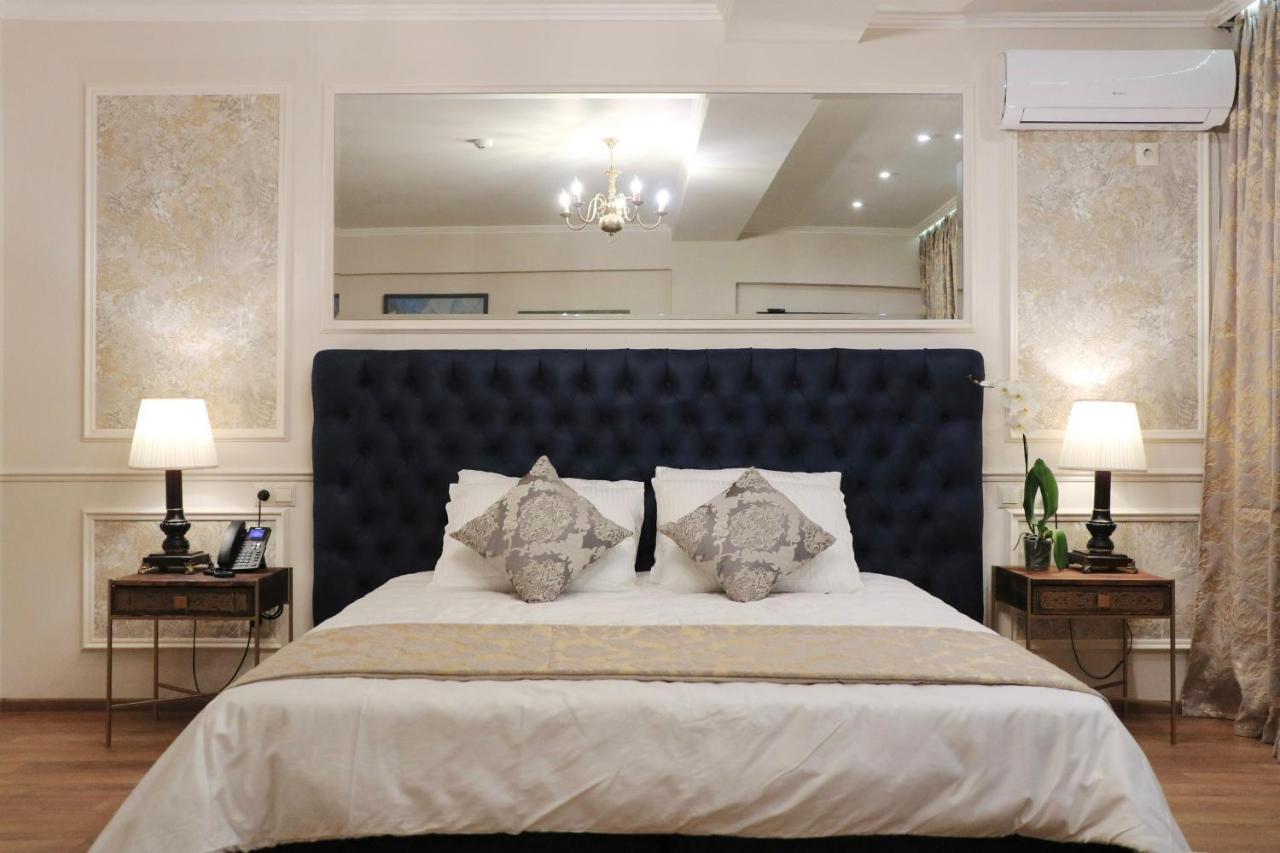 Omart Hotel - Gallery Tbilisi Bagian luar foto