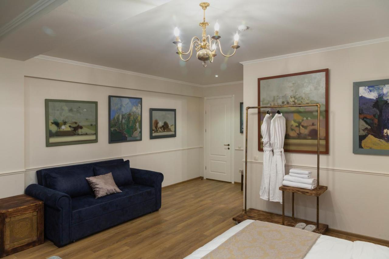 Omart Hotel - Gallery Tbilisi Bagian luar foto