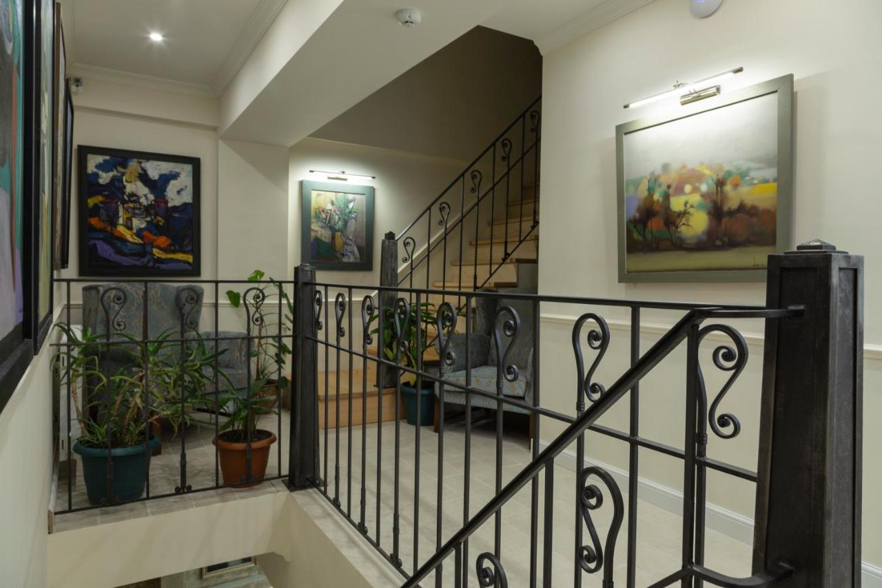Omart Hotel - Gallery Tbilisi Bagian luar foto