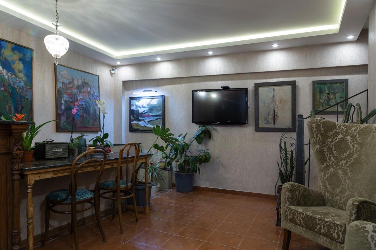 Omart Hotel - Gallery Tbilisi Bagian luar foto