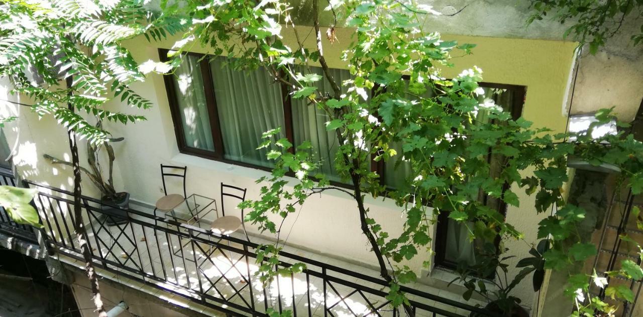 Omart Hotel - Gallery Tbilisi Bagian luar foto